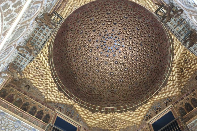 seville-monumental-cathedral-alcazar-2