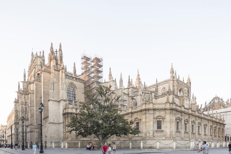 9-day-tour-from-barcelona-to-madrid-with-andalusia-5