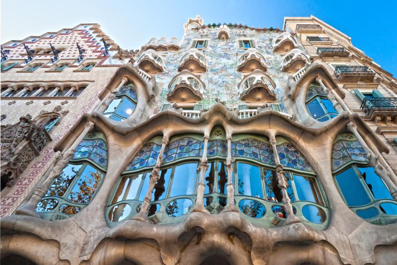 22-Day Portugal and Andalucia Tour from Madrid: Porto | Fatima | Lisbon | Cordoba | Seville | Costa del Sol | Granada**Daily Breakfast and Entrance Tickets Included**