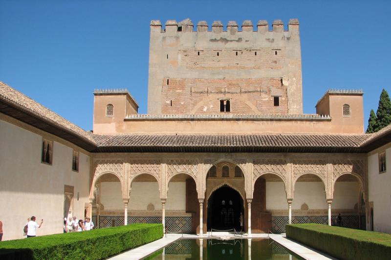 22-Day Portugal and Andalucia Tour from Madrid: Porto | Fatima | Lisbon | Cordoba | Seville | Costa del Sol | Granada**Daily Breakfast and Entrance Tickets Included**