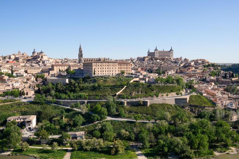 private-full-day-tour-to-toledo-with-wine-tasting-2