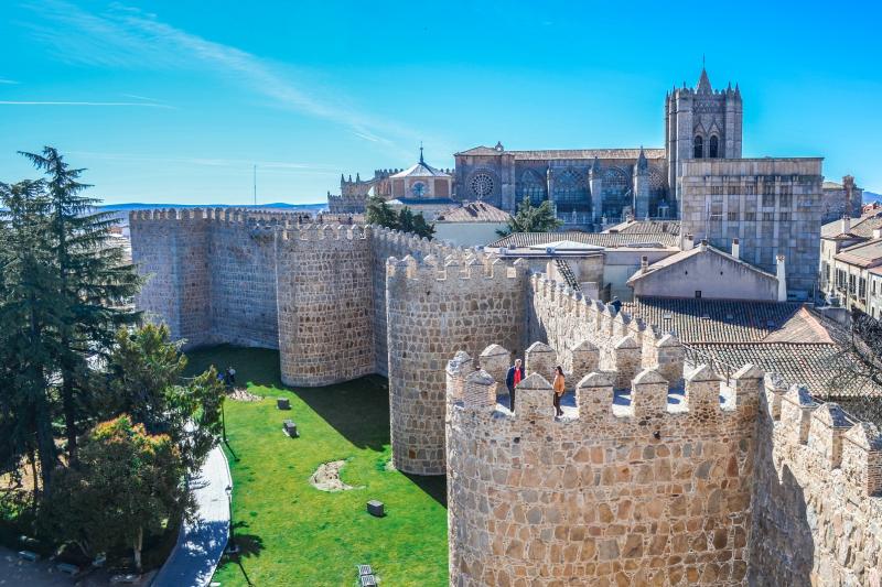 private-guided-to-avila-and-segovia-with-madrid-ho-9