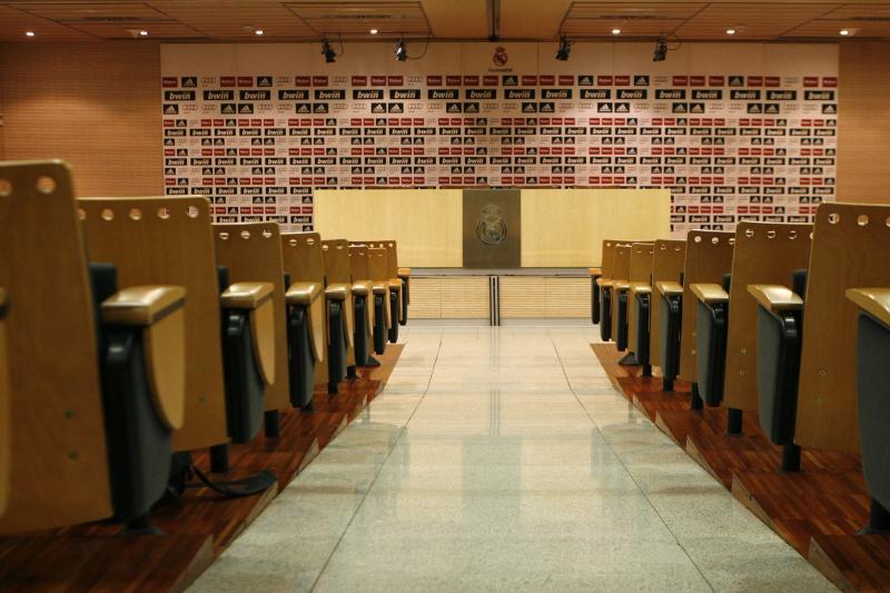 santiago-bernabeu-private-tour-with-hotel-pick-up-7