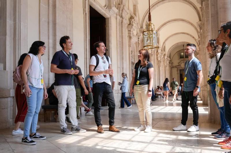 private-guided-tour-to-royal-palace-and-prado-7