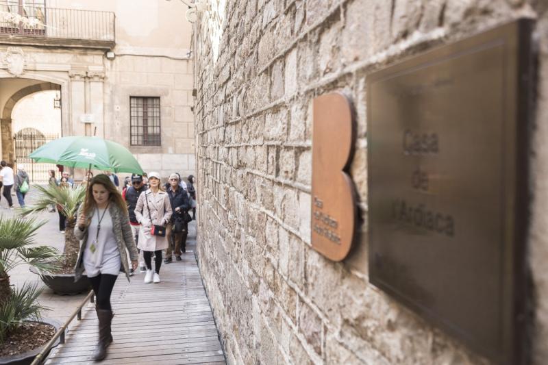 private-tour-to-picasso-museum-and-born-neighborho-4