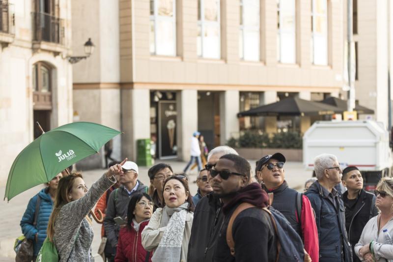 private-tour-to-picasso-museum-and-born-neighborho-6