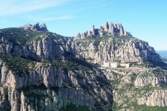 Private tour: Montserrat private panoramic helicop