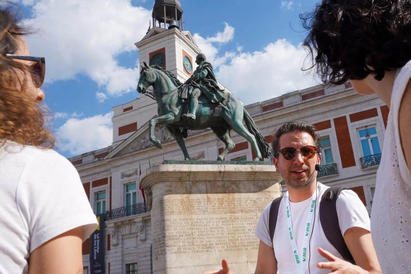 private-tour-madrid-highlights-and-a-guided-tour-10