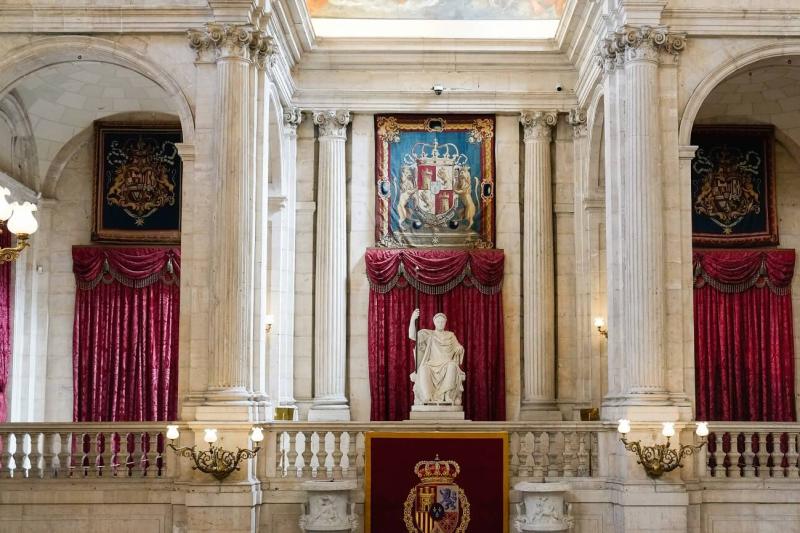 private-tour-madrid-highlights-and-a-guided-tour-3