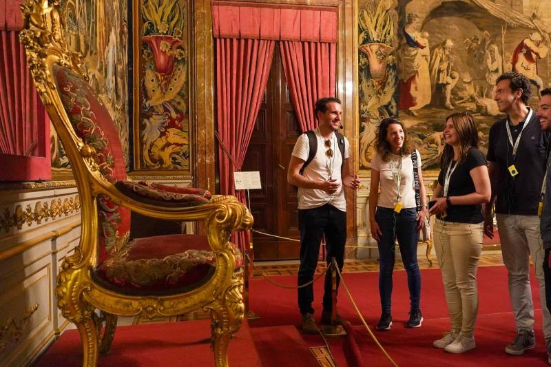 private-tour-madrid-highlights-and-a-guided-tour-6