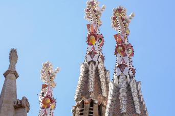 Sagrada Familia & Parc Güell : visite guidée avec billet coupe-file