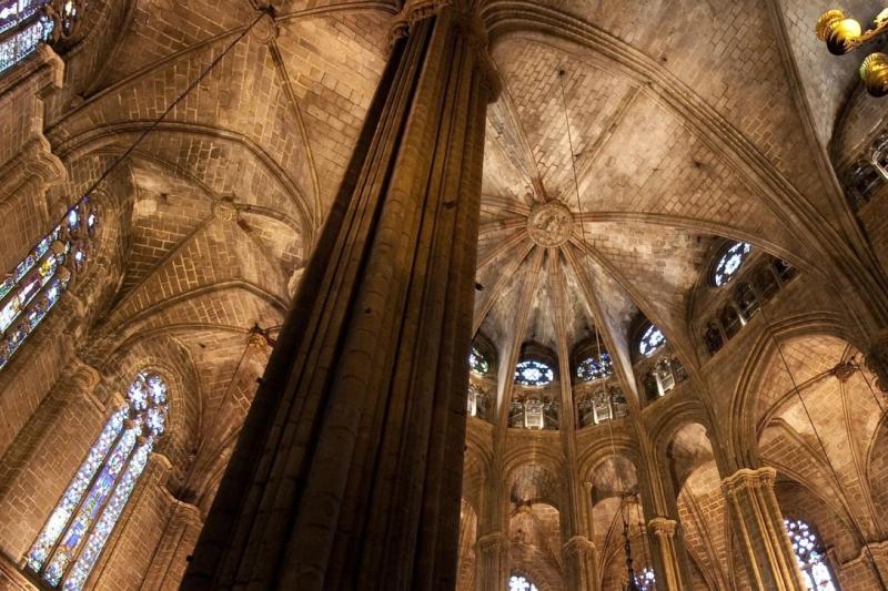 guided-tour-of-barcelona-cathedral-1