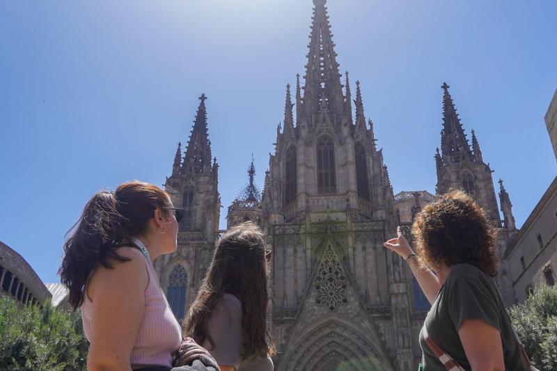 guided-tour-of-barcelona-cathedral-5