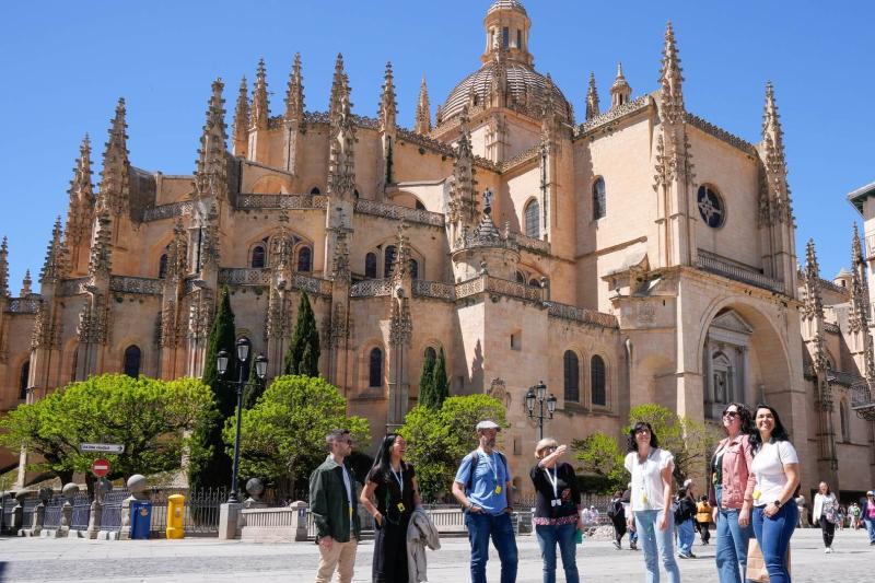 the-best-of-segovia-with-entrance-to-the-cathedral-3