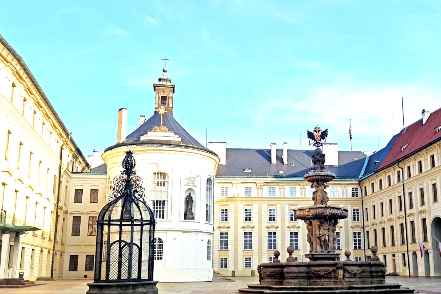 Tour del Castillo de Praga y alrededores