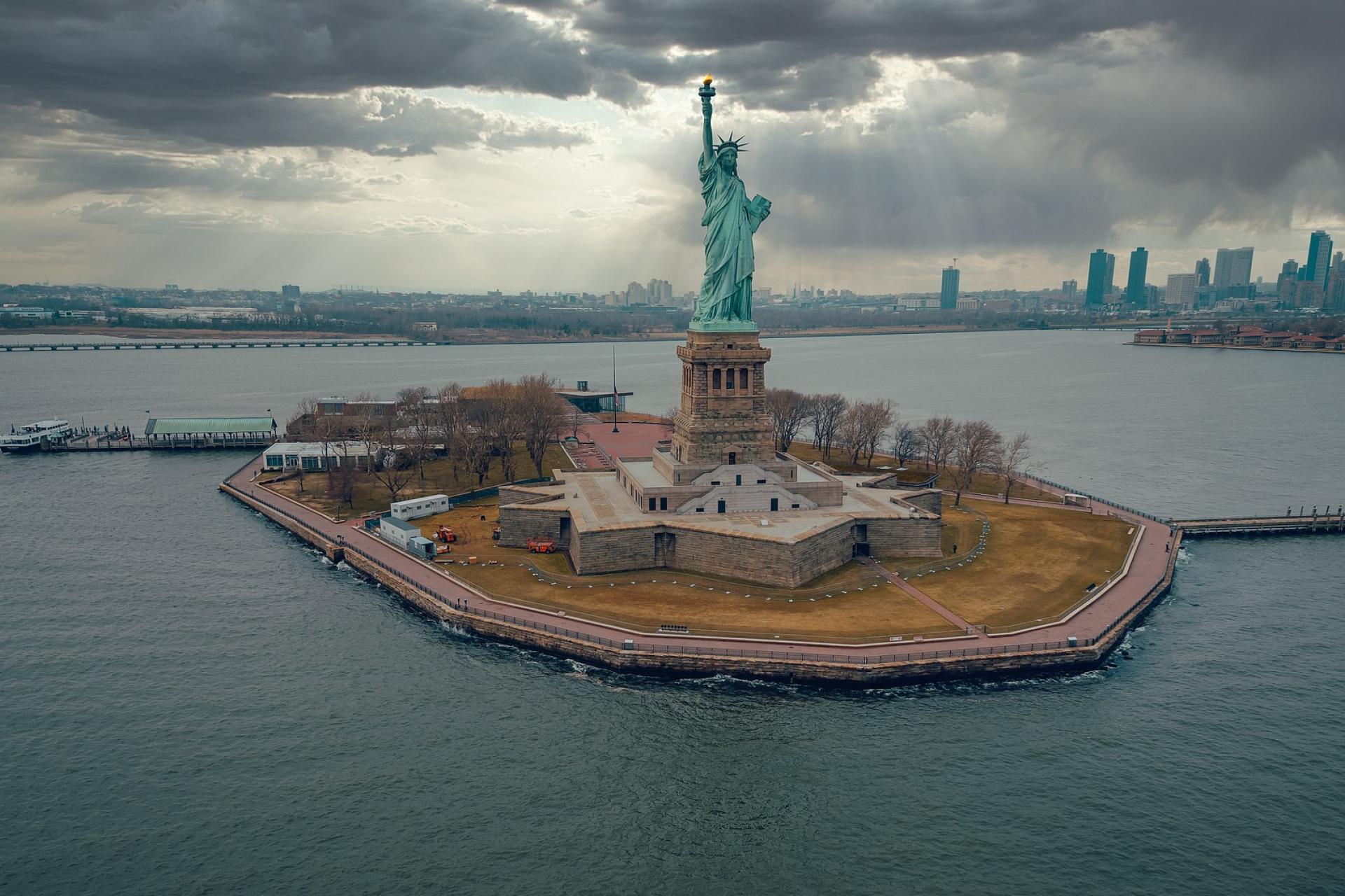 Statue of Liberty and Ellis Island Day Tour
