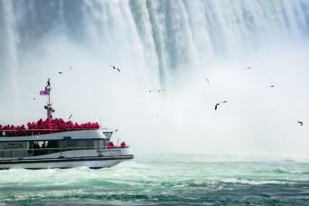 Chutes du Niagara : excursion avec déjeuner au départ de Toronto