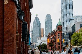 Downtown Toronto Walking Tour and optional Harbour