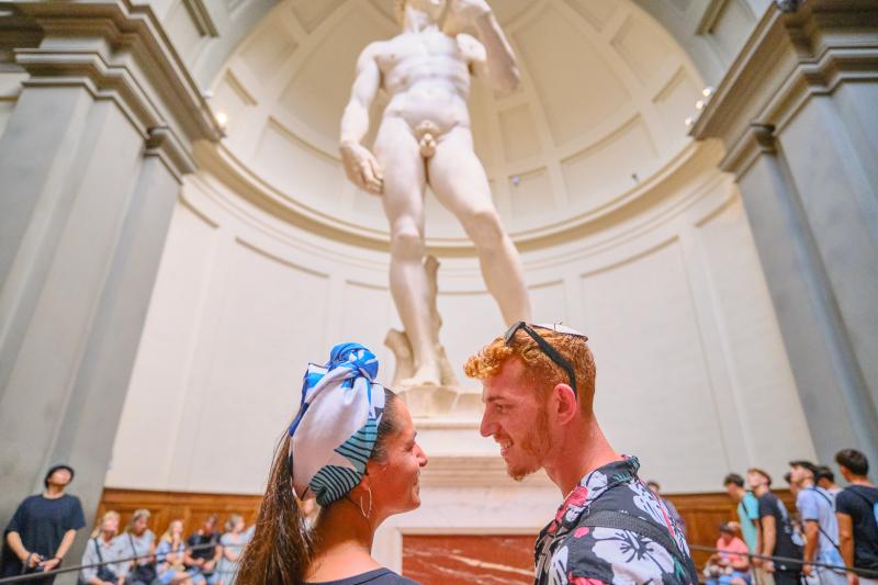 small-group-accademia-gallery-guided-tour-with-ski-2