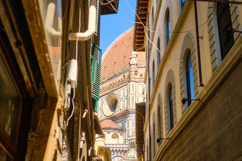 skip-the-line-florence-duomo-cathedral-small-grou-4