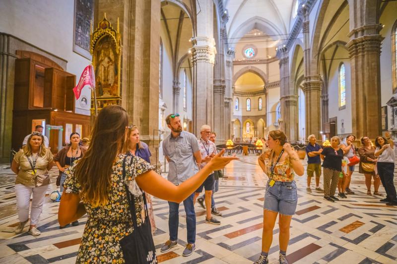skip-the-line-florence-duomo-cathedral-small-grou-5