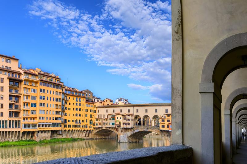 small-group-tour-to-the-vasari-corridor-and-the-uf-3