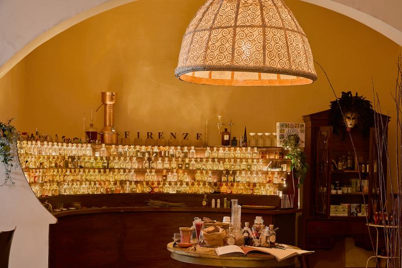 perfume-masterclass-a-sensory-experience-3