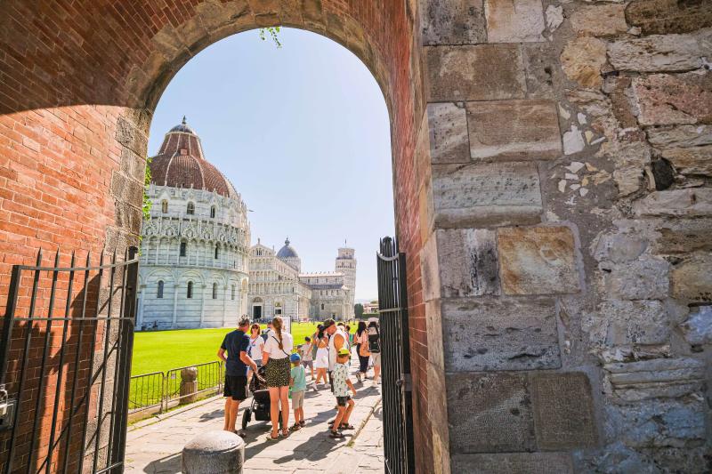 shore-excursion-half-day-tour-to-pisa-from-livorn-3