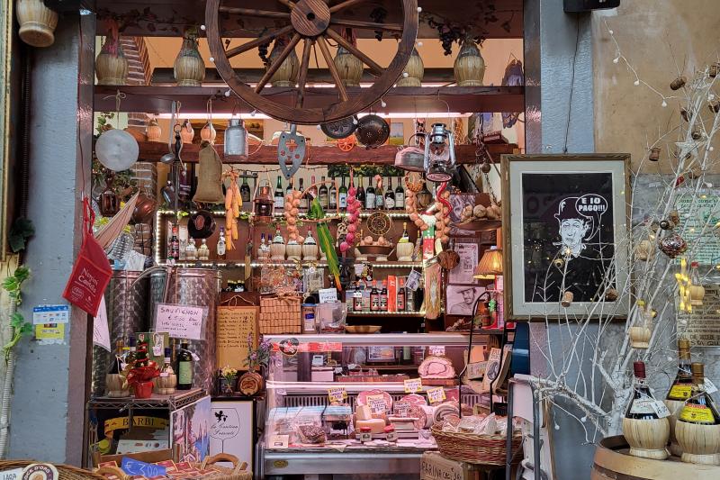 eat-like-a-livornese-food-walking-tour-to-discove-3