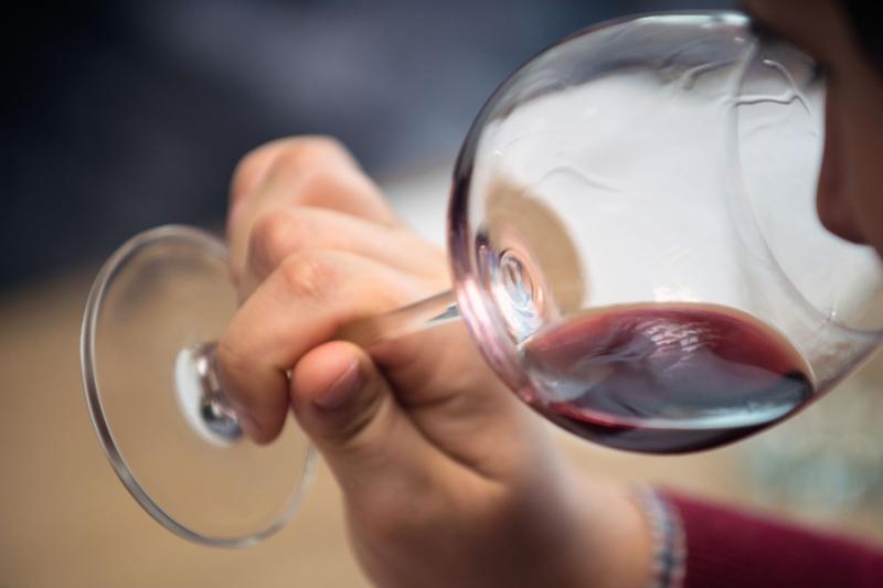 blend-your-own-wine-an-exclusive-wine-making-work-5