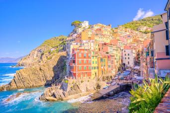 Le Cinque Terre Private Tour From Livorno