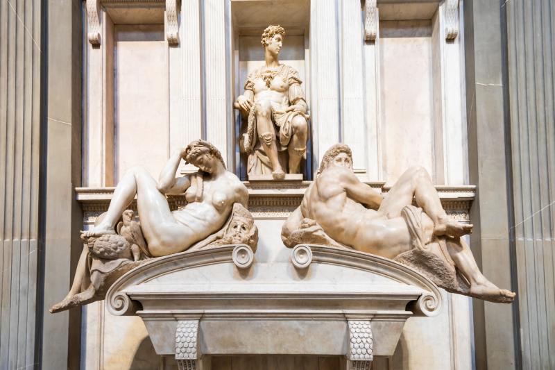 the-medici-dynasty-2h-walking-tour-of-florence-wi-4