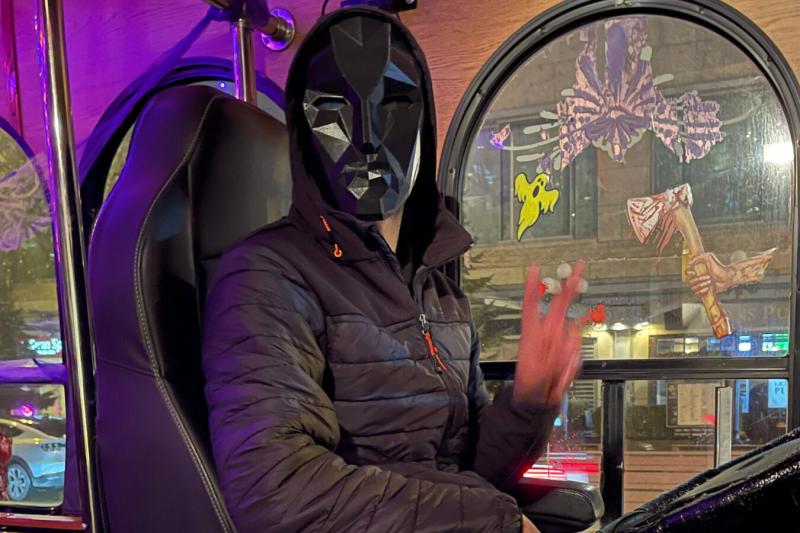 haunted-halloween-trolley-tour-4