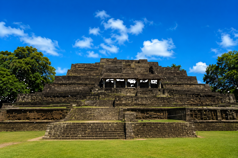 Tazumal Ruins and Lake Coatepeque