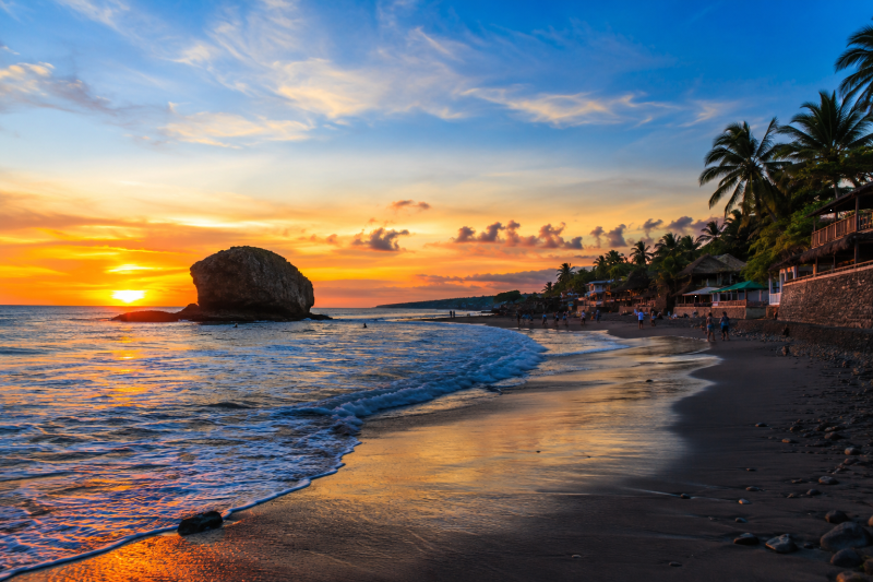 Waves and Sunsets: El Tunco Experience