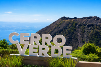 Visit Cerro Verde and the Volcano Lookout Points