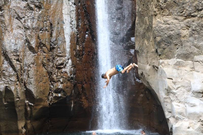 Hiking Adventure, Tamanique Waterfalls