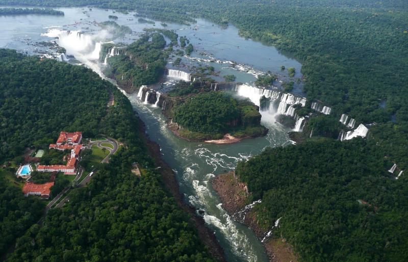 rio-to-buenos-aires-26-days-waterfalls-wetland-6