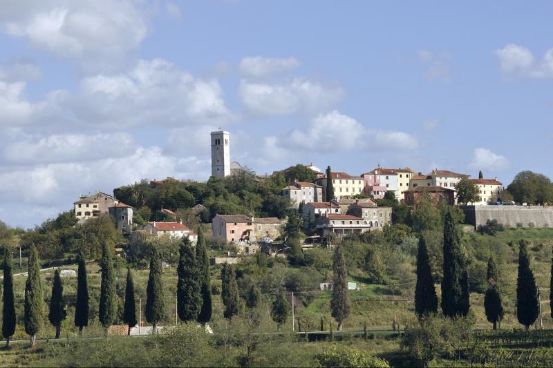 Posjet i razgled Grožnjana