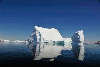 Watch out for Antarctic icebergs!