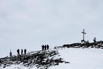 Memorial cross to Scott, McMurdo Sound
