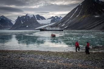 Exploring glaciers with our Zodiacs