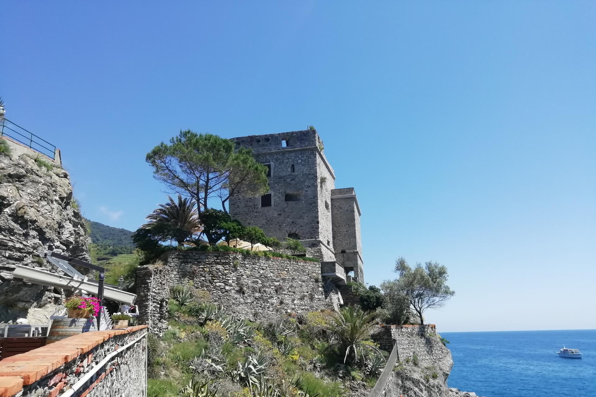Cinque Terre Day Trip from Florence with Lunch**UNESCO World Heritage**