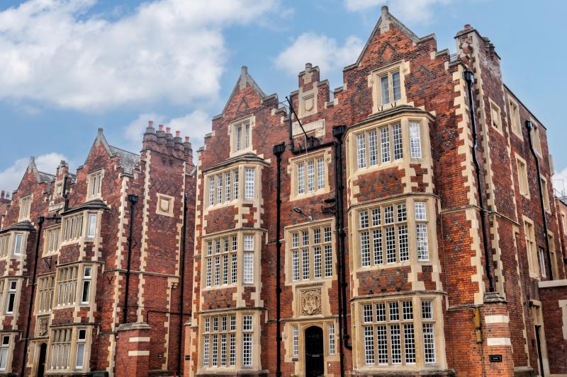 Royal Windsor Afternoon Tea Bus Tour