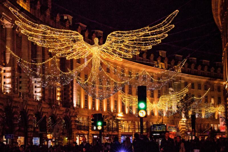 Christmas Lights Walking Tour