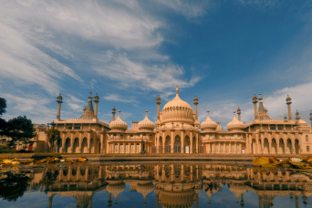 Seven Sisters White Cliffs and Brighton Day Trip from London