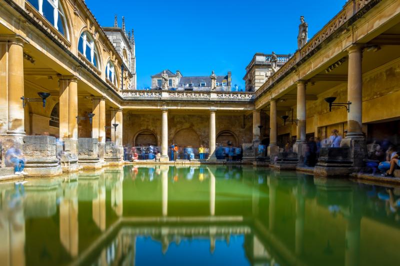 Luxury Windsor, Bath & Stonehenge Tour from London