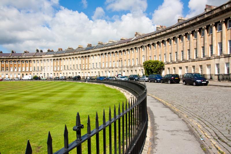 Luxury Bath and Stonehenge Tour from London