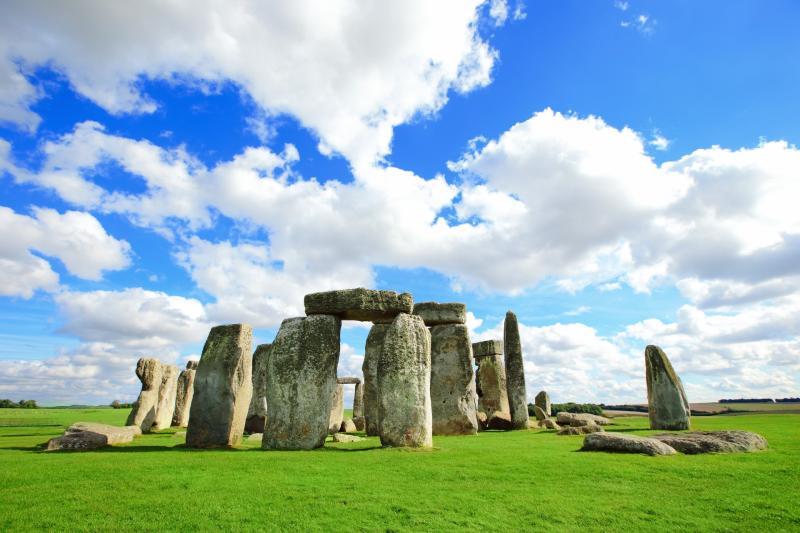 Luxury Bath and Stonehenge Tour from London