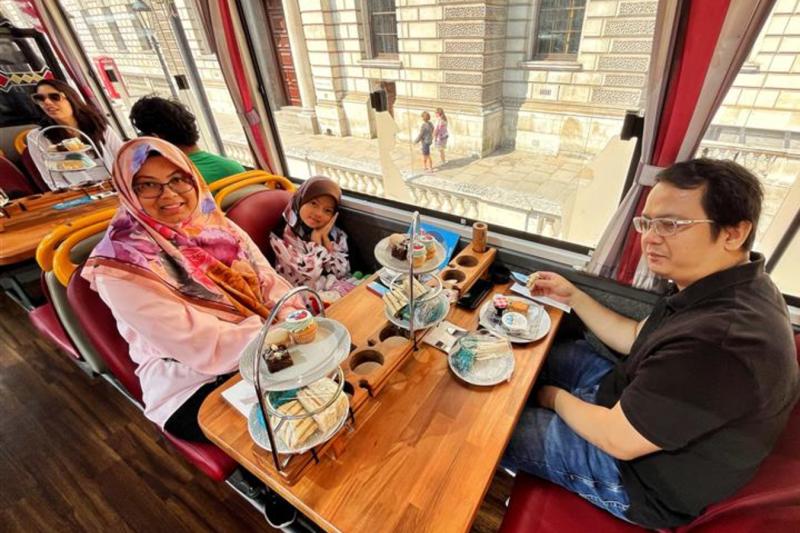 The Smurfs London Tea Party Adventure
